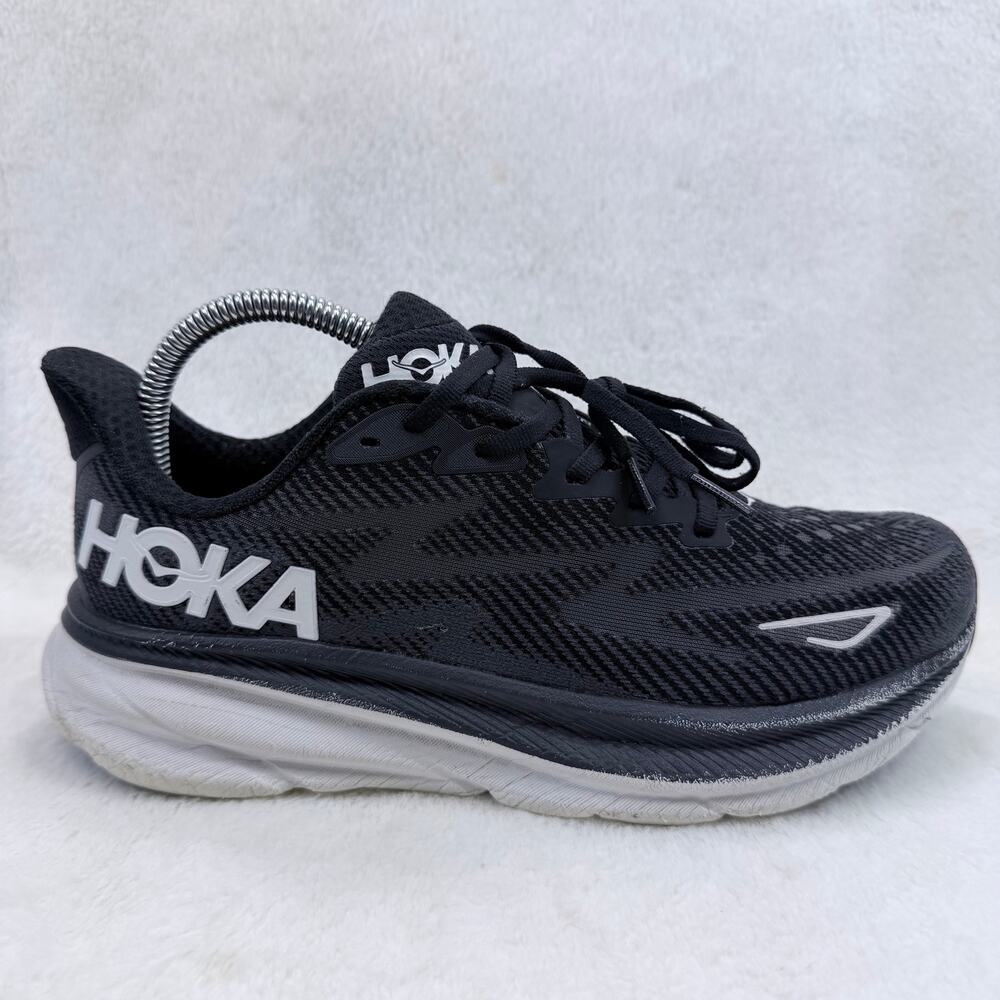 HOKA Clifton 9 Womens Running Shoes Black White Size 8 Cushioned Athletic Shoe